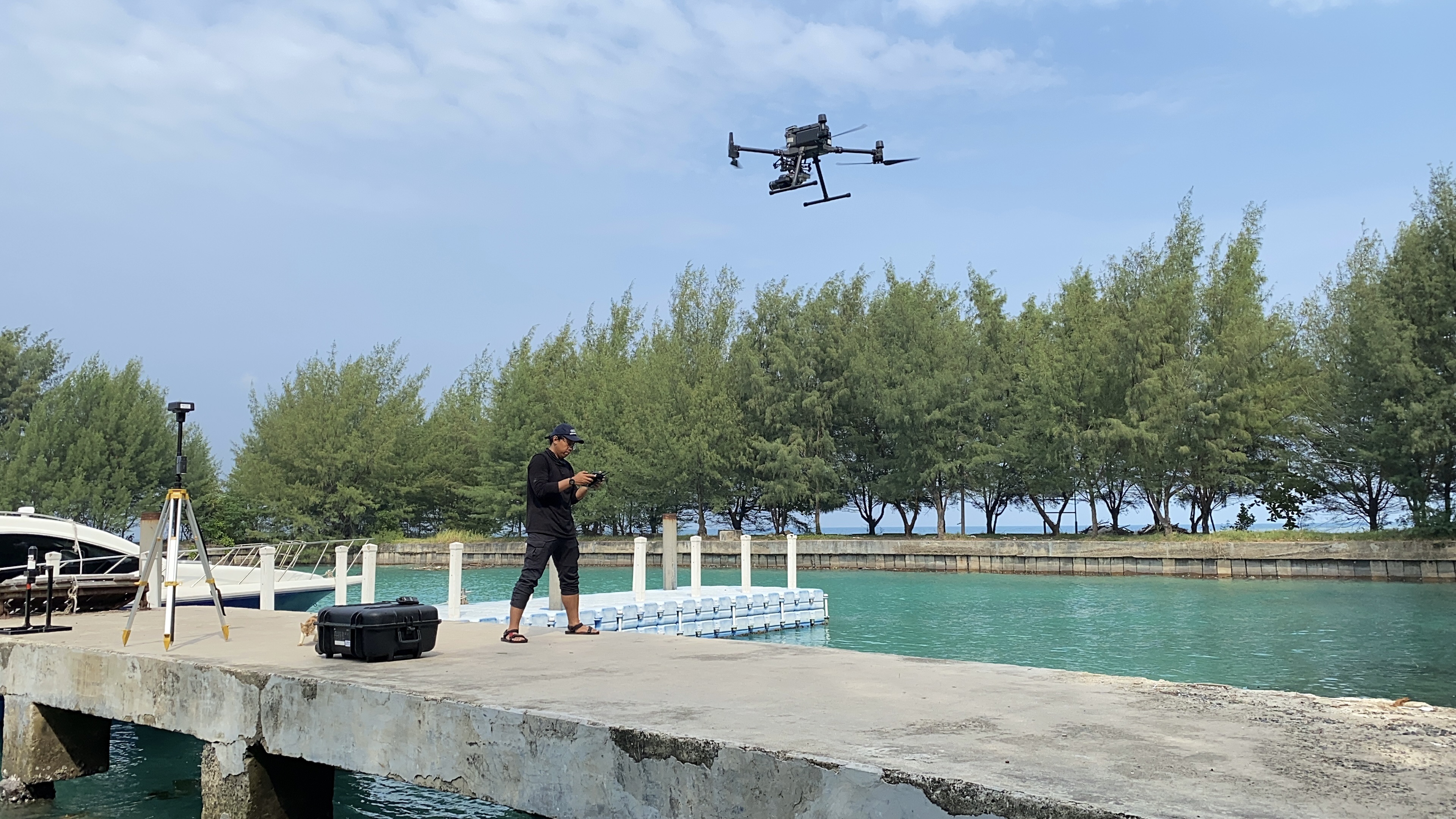 Pelatihan Teknis Khusus Pemetaan Ekosistem Bentik Pesisir di Pulau Tidung